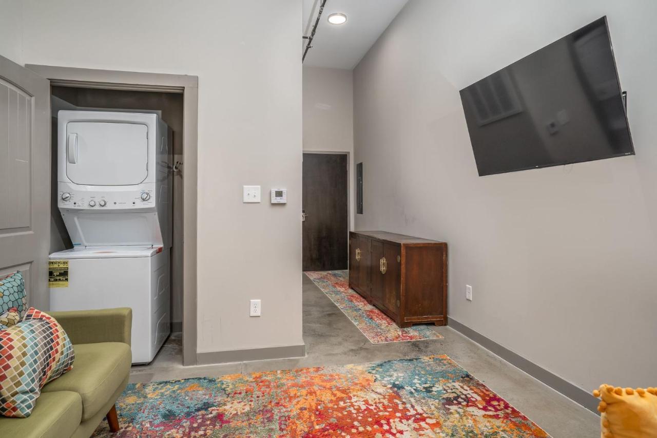 Ferienwohnung The Davis Lofts At Main Street - Unit 1E Rocky Mount Exterior foto